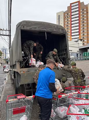 Voluntários em grupo